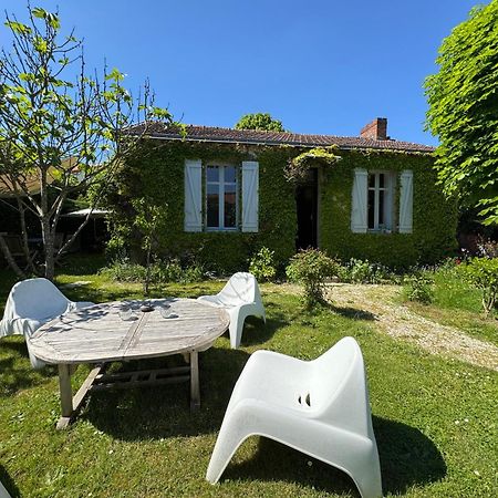 Cottage-Saint Laurent Sur Sevre المظهر الخارجي الصورة