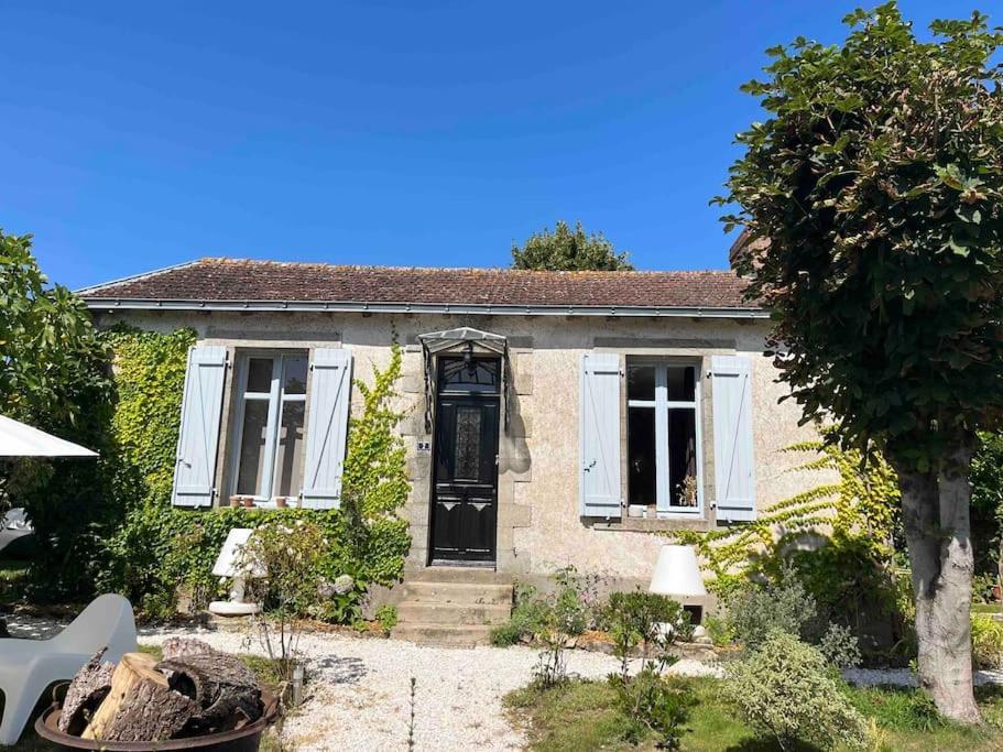 Cottage-Saint Laurent Sur Sevre المظهر الخارجي الصورة