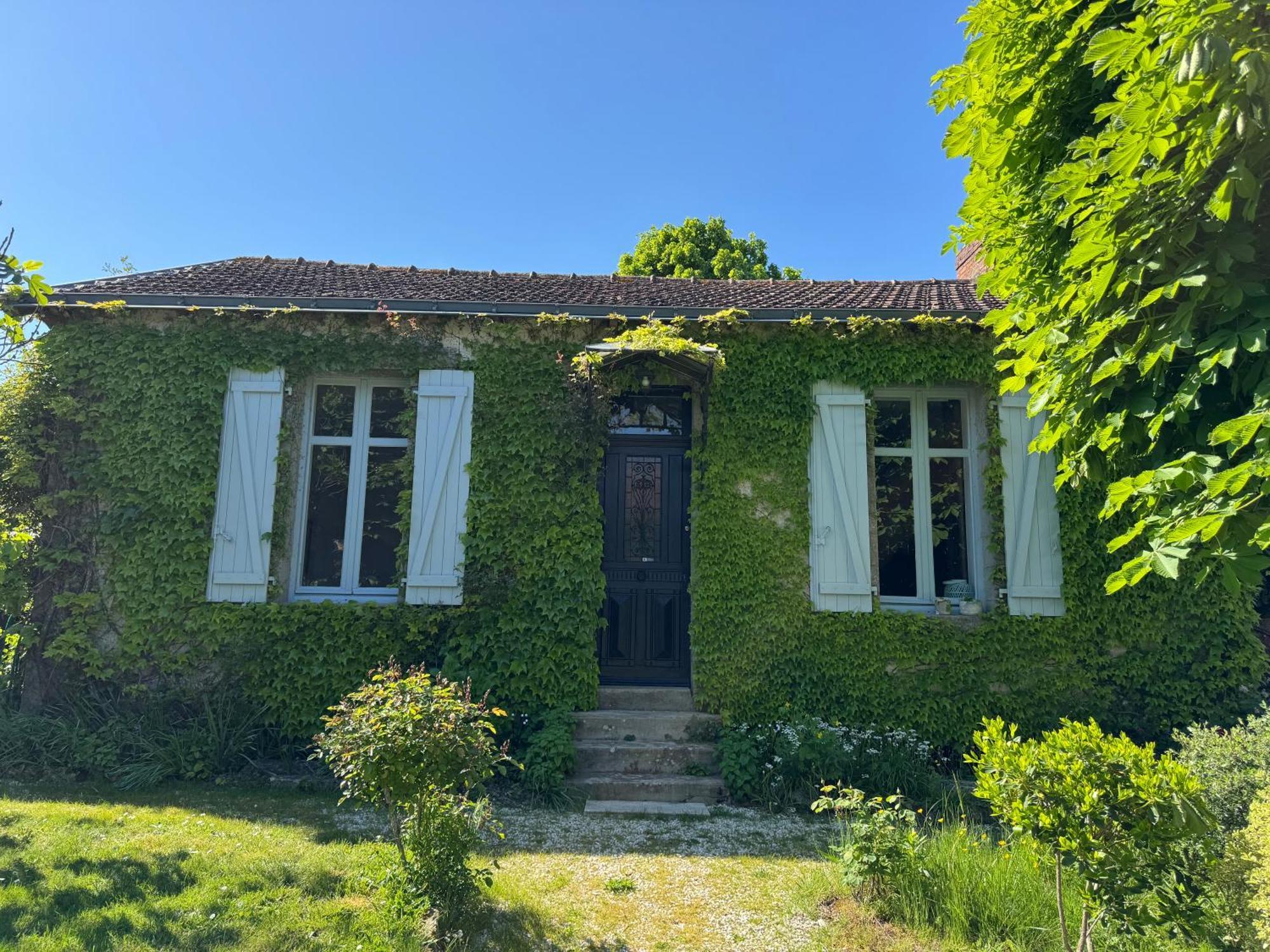 Cottage-Saint Laurent Sur Sevre المظهر الخارجي الصورة