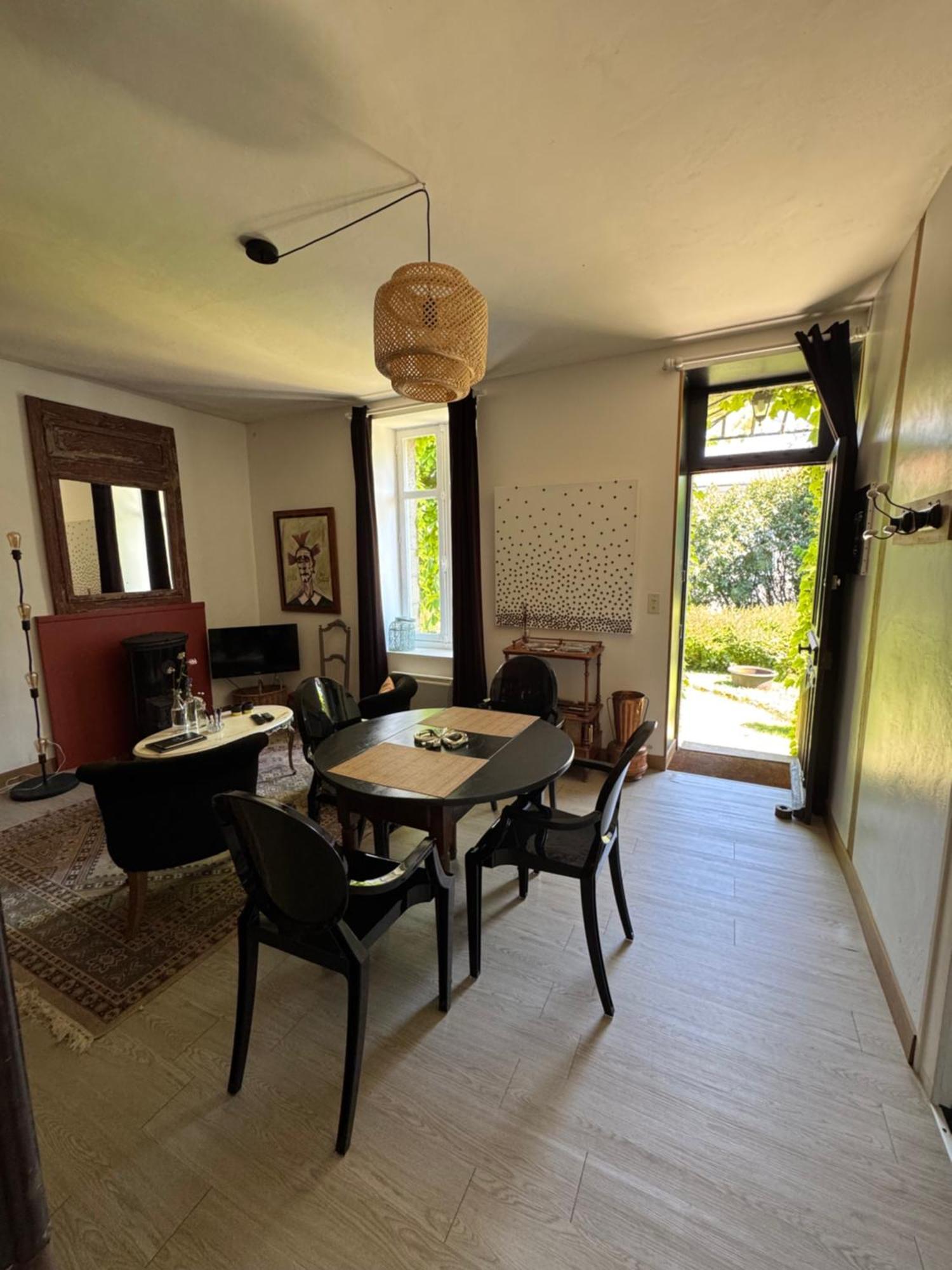 Cottage-Saint Laurent Sur Sevre المظهر الخارجي الصورة
